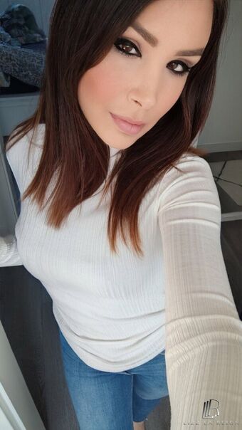 lizzlareign