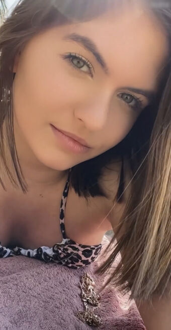 llaurabe Голе фотографије OnlyFans 5