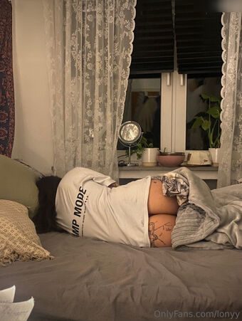 Lonymahony Голе фотографије OnlyFans 50