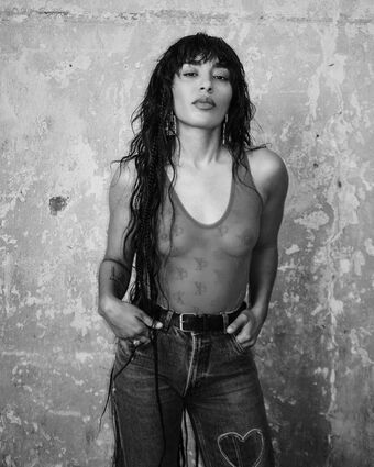 Loreen Голе фотографије OnlyFans 3