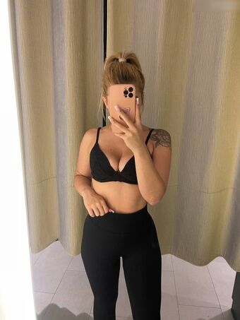Lory Голе фотографије OnlyFans 25