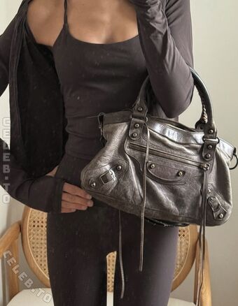 Lotta Emilie Stichler Голе фотографије OnlyFans 174