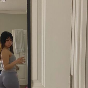 Luhhisa Голе фотографије OnlyFans 12