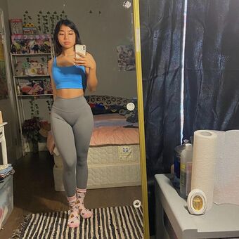 Luhhisa Голе фотографије OnlyFans 18