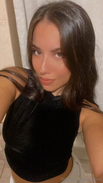 luisinav Голе фотографије OnlyFans 23