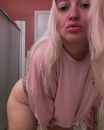 LulaRanae Голе фотографије OnlyFans 52