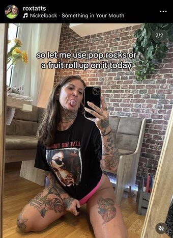 LunaticRoxy Голе фотографије OnlyFans 1