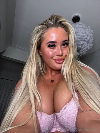 macylilly Голе фотографије OnlyFans 11