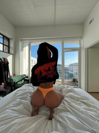 maddech Голе фотографије OnlyFans 16