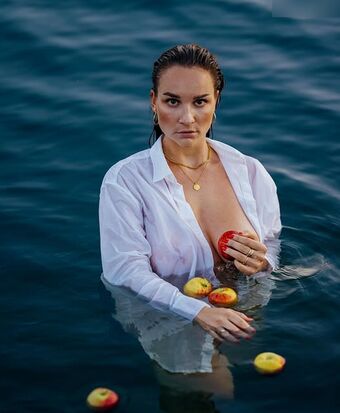 mademoiselle_michele