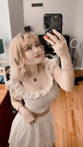 madeofjade Голе фотографије OnlyFans 2