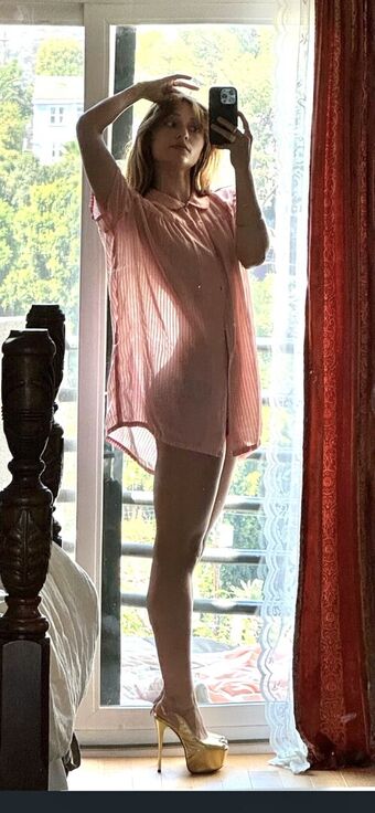 Madison Wild Голе фотографије OnlyFans 46