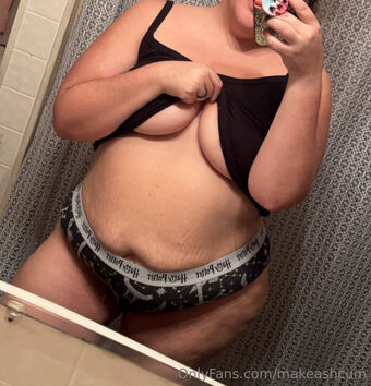 makeashcum Голе фотографије OnlyFans 40