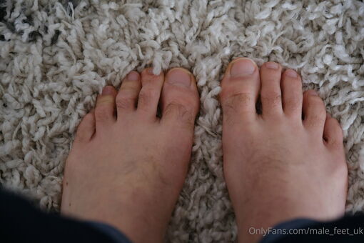 male_feet_uk