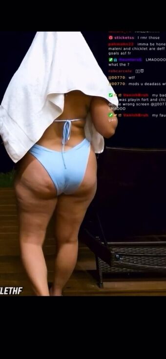 Maleni Cruz Голе фотографије OnlyFans 213