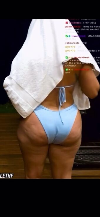 Maleni Cruz Голе фотографије OnlyFans 214