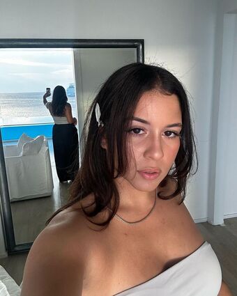 Maleni Cruz Голе фотографије OnlyFans 215