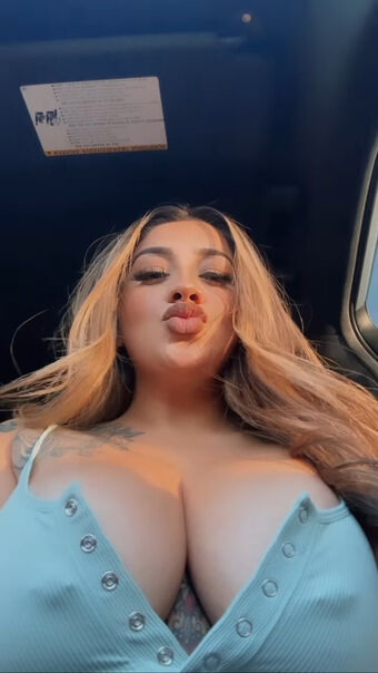 mamiimoree Голе фотографије OnlyFans 7