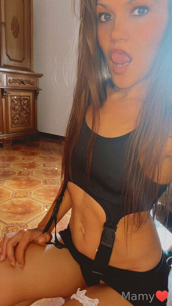 Mamy Голе фотографије OnlyFans 8