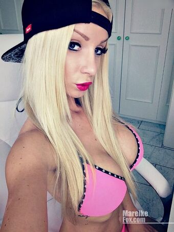 Mareike Fox Голе фотографије OnlyFans 94