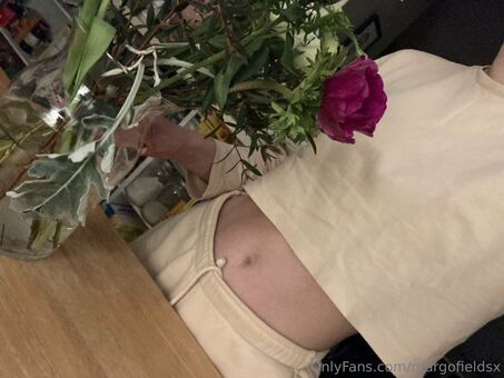 margofieldsx Голе фотографије OnlyFans 16