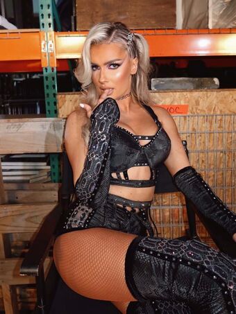 Mariah May Голе фотографије OnlyFans 407