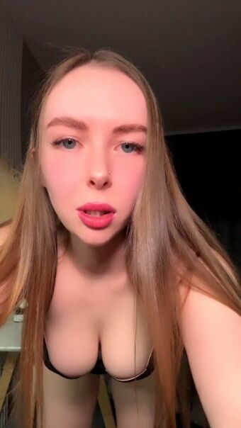 Mary Голе фотографије OnlyFans 22
