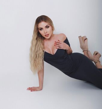 Mayanazor Голе фотографије OnlyFans 13