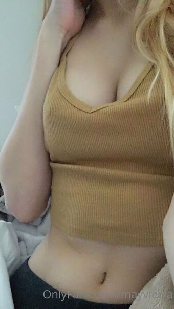 mayvierra Голе фотографије OnlyFans 2