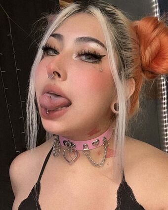 mel.x Голе фотографије OnlyFans 2