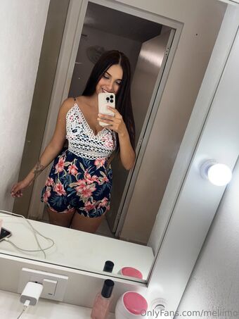 meliimo Голе фотографије OnlyFans 3