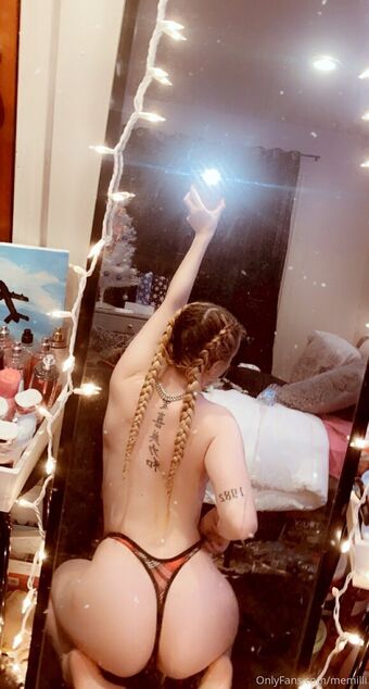 memilli Голе фотографије OnlyFans 20