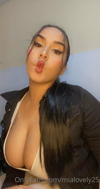 mialovely25