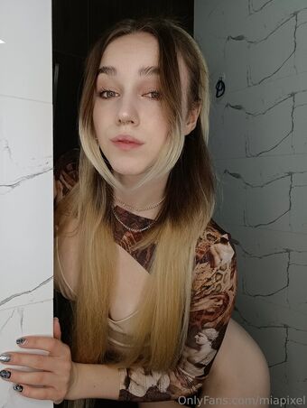 miapixel Голе фотографије OnlyFans 4