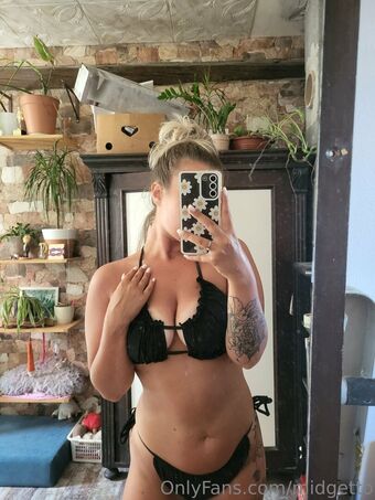 midgetto Голе фотографије OnlyFans 30