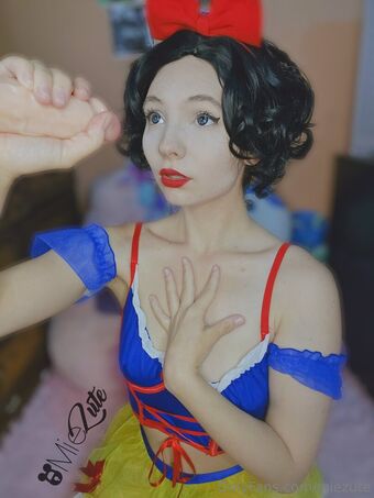 miezute Голе фотографије OnlyFans 42