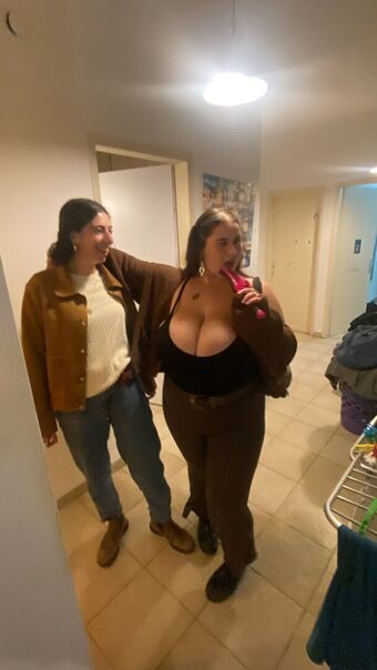 Mikaash Голе фотографије OnlyFans 42