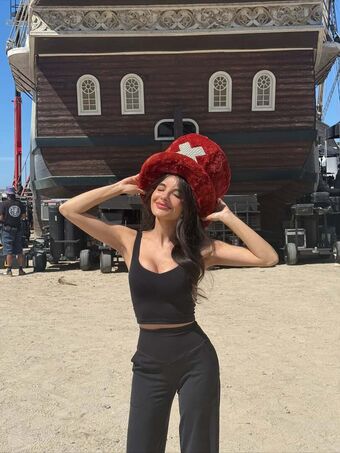 Mikaela Hoover Голе фотографије OnlyFans 49