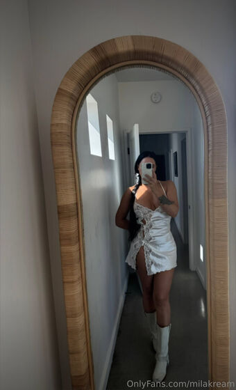 milakream Голе фотографије OnlyFans 21