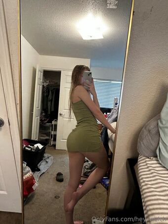 mileycollege Голе фотографије OnlyFans 20