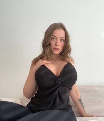 milkyybecky Голе фотографије OnlyFans 19