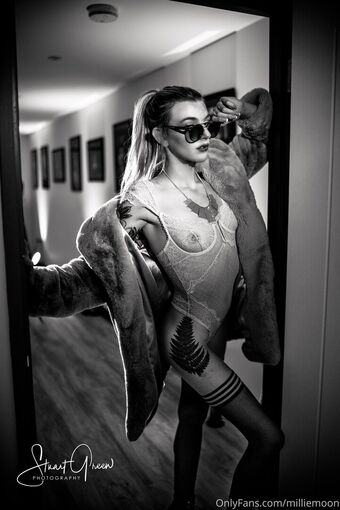 milliemoon Голе фотографије OnlyFans 10