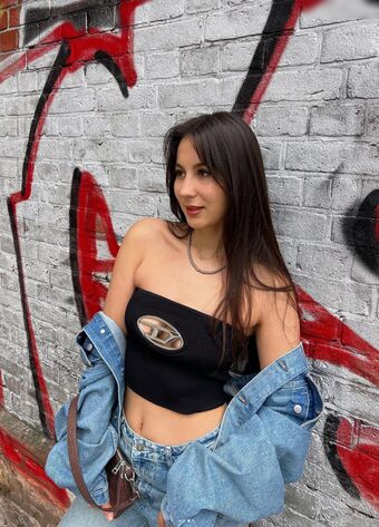 Minimoli Голе фотографије OnlyFans 17