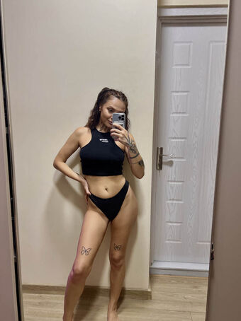 miraspark Голе фотографије OnlyFans 10