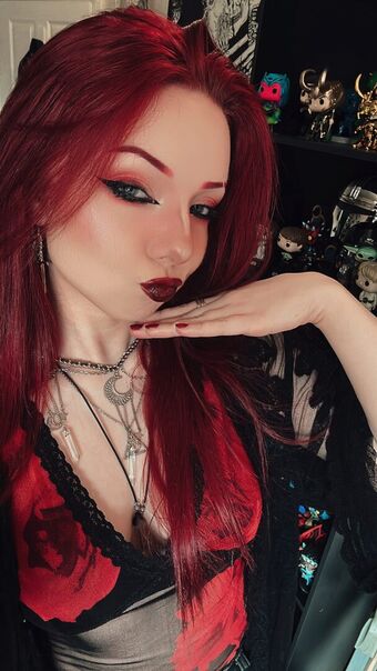 Miserrablee Голе фотографије OnlyFans 12