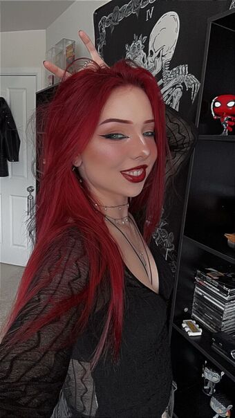 Miserrablee Голе фотографије OnlyFans 16