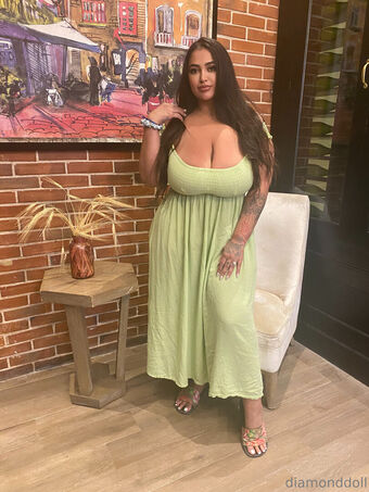 Miss Diamond Doll Голе фотографије OnlyFans 24