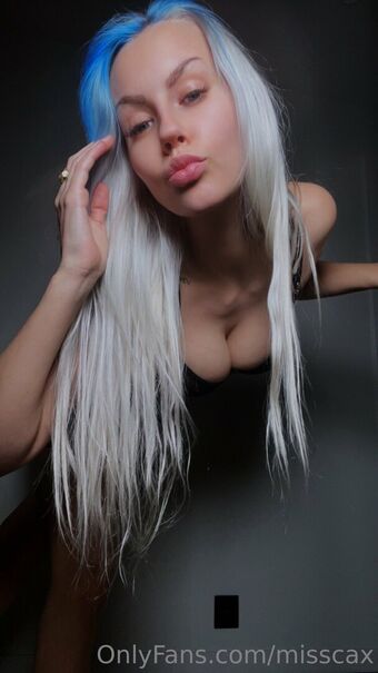 misscax Голе фотографије OnlyFans 10