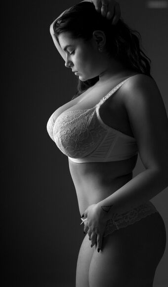 mo0ny Голе фотографије OnlyFans 14