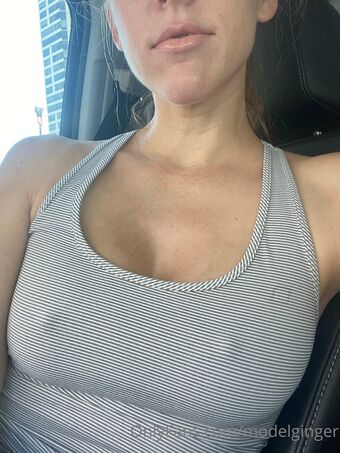 modelginger Голе фотографије OnlyFans 4
